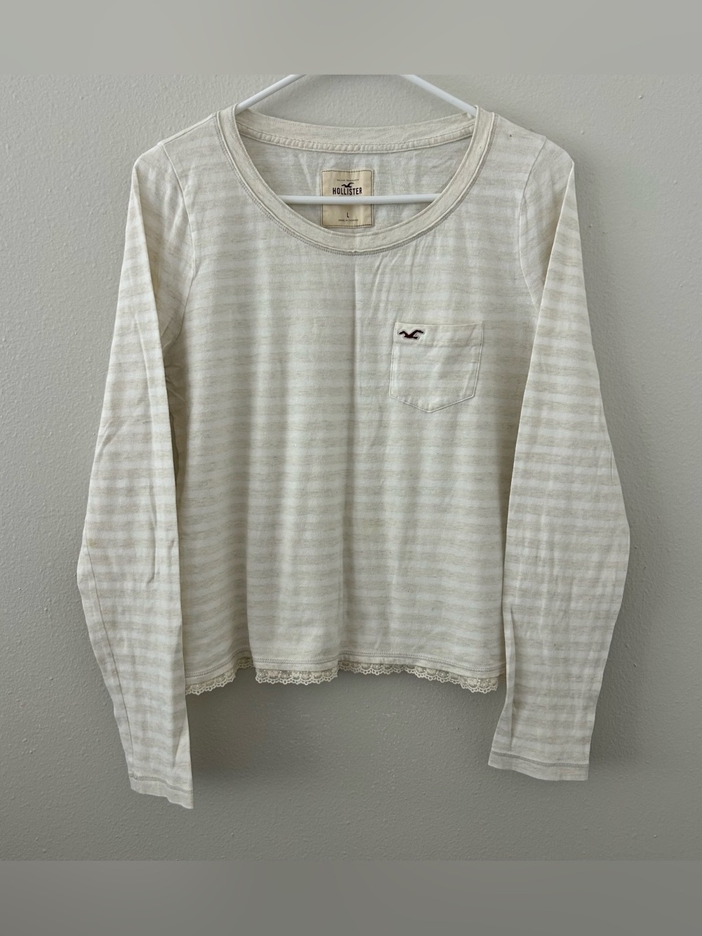 Vintage Y2K Hollister Beige Cream Striped Long Sleeve Shirt Lace Trim Womens L